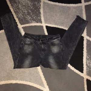 Size 9/29 black Mamba jeans